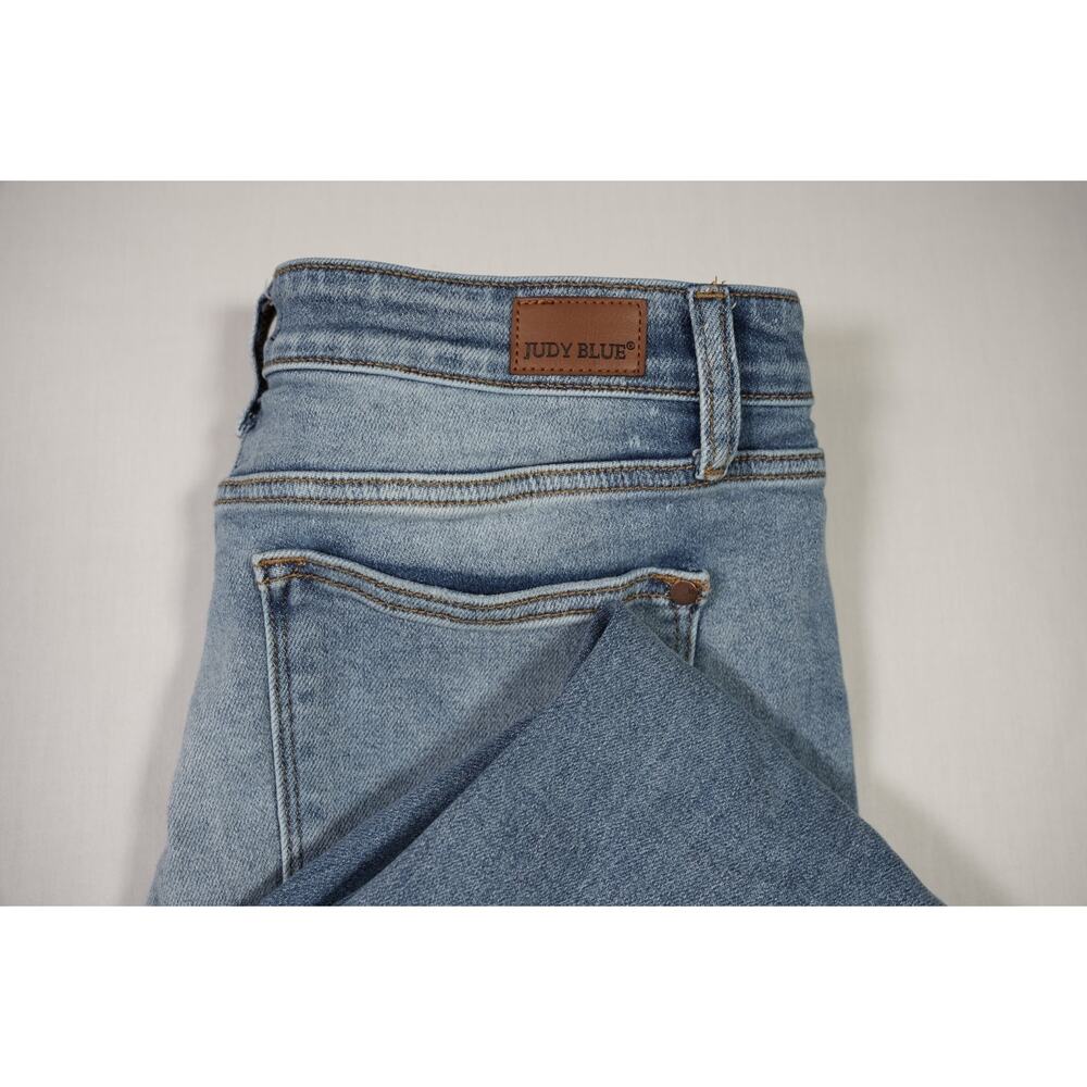 Judy Blue Los Angeles Boyfriend Fit size 11 Pre-Ripped